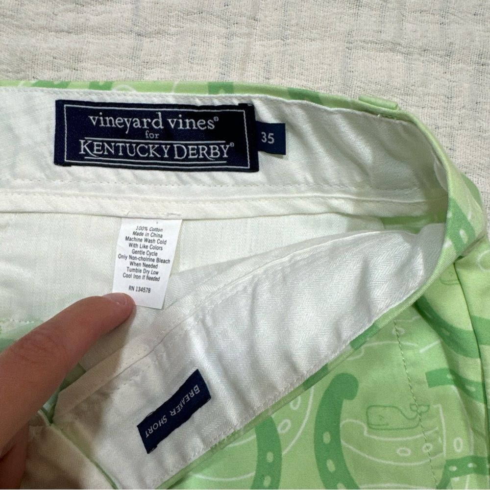 Vineyard Vines Kentucky Derby Breaker Shorts Green Lucky Horseshoe Men's Size 35 - Picture 4 of 9